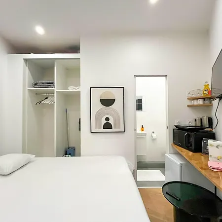 Urbanflat 165 - Tourisme & Business Centre De Apartment *